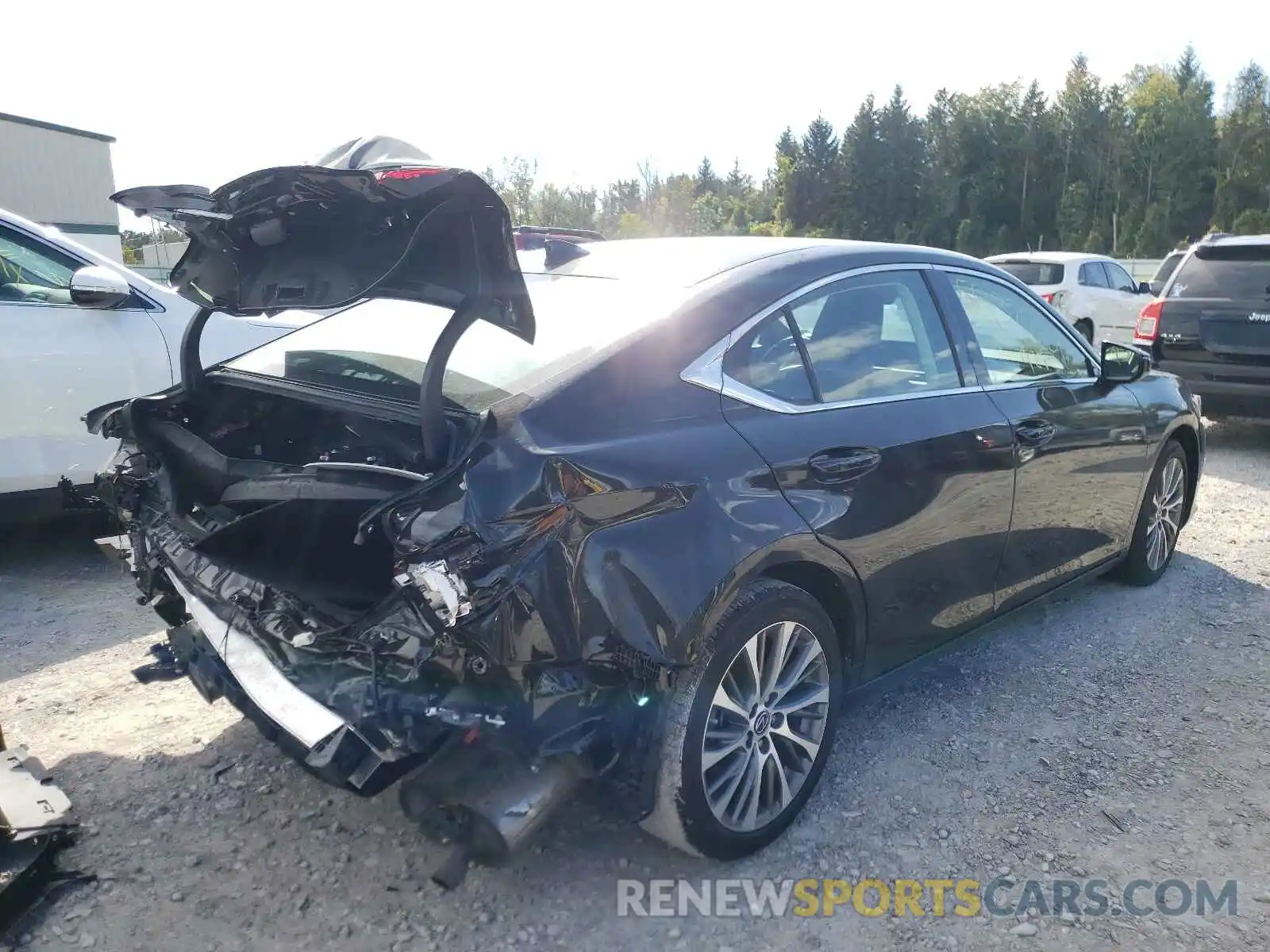 4 Photograph of a damaged car 58ADZ1B10LU056279 LEXUS ES350 2020