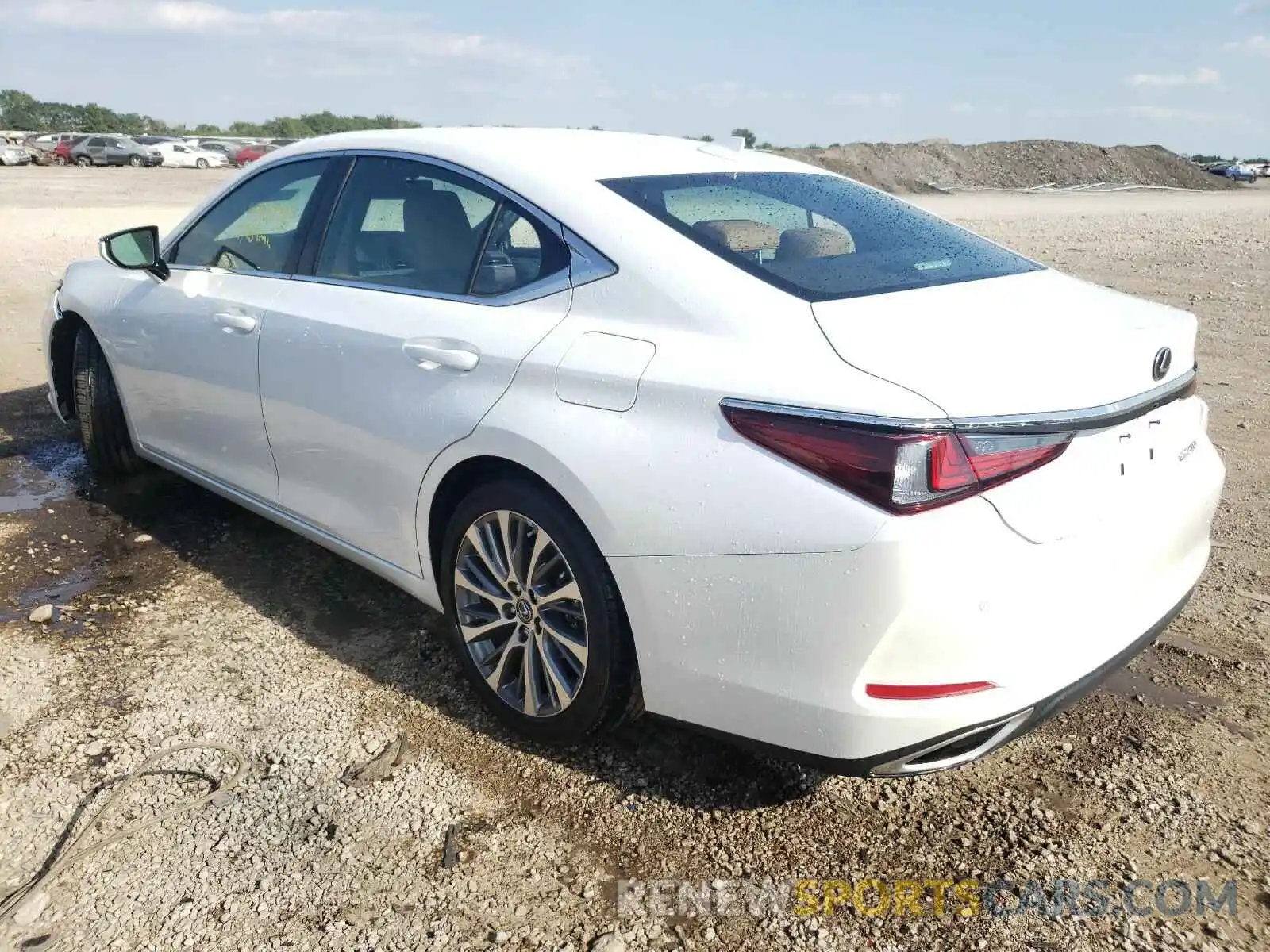 3 Фотография поврежденного автомобиля 58ADZ1B10LU058792 LEXUS ES350 2020