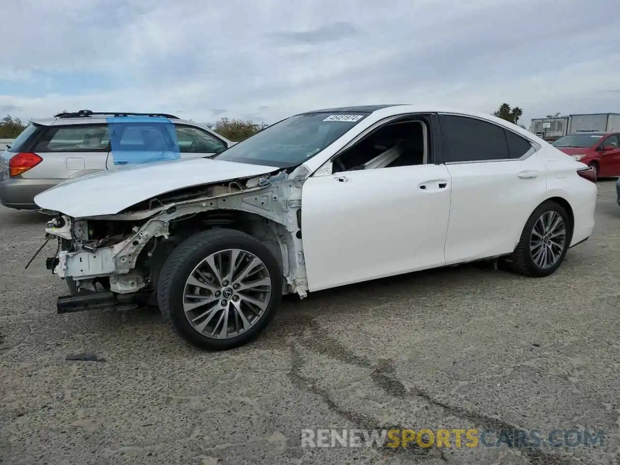 1 Photograph of a damaged car 58ADZ1B10LU059537 LEXUS ES350 2020