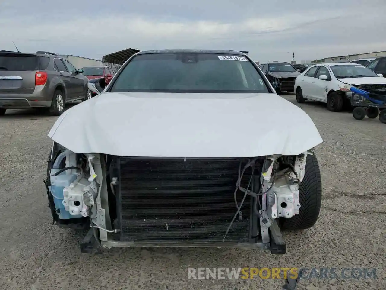 5 Photograph of a damaged car 58ADZ1B10LU059537 LEXUS ES350 2020