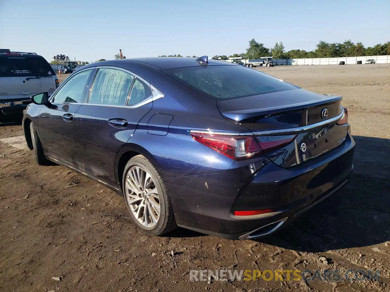 3 Photograph of a damaged car 58ADZ1B10LU067637 LEXUS ES350 2020