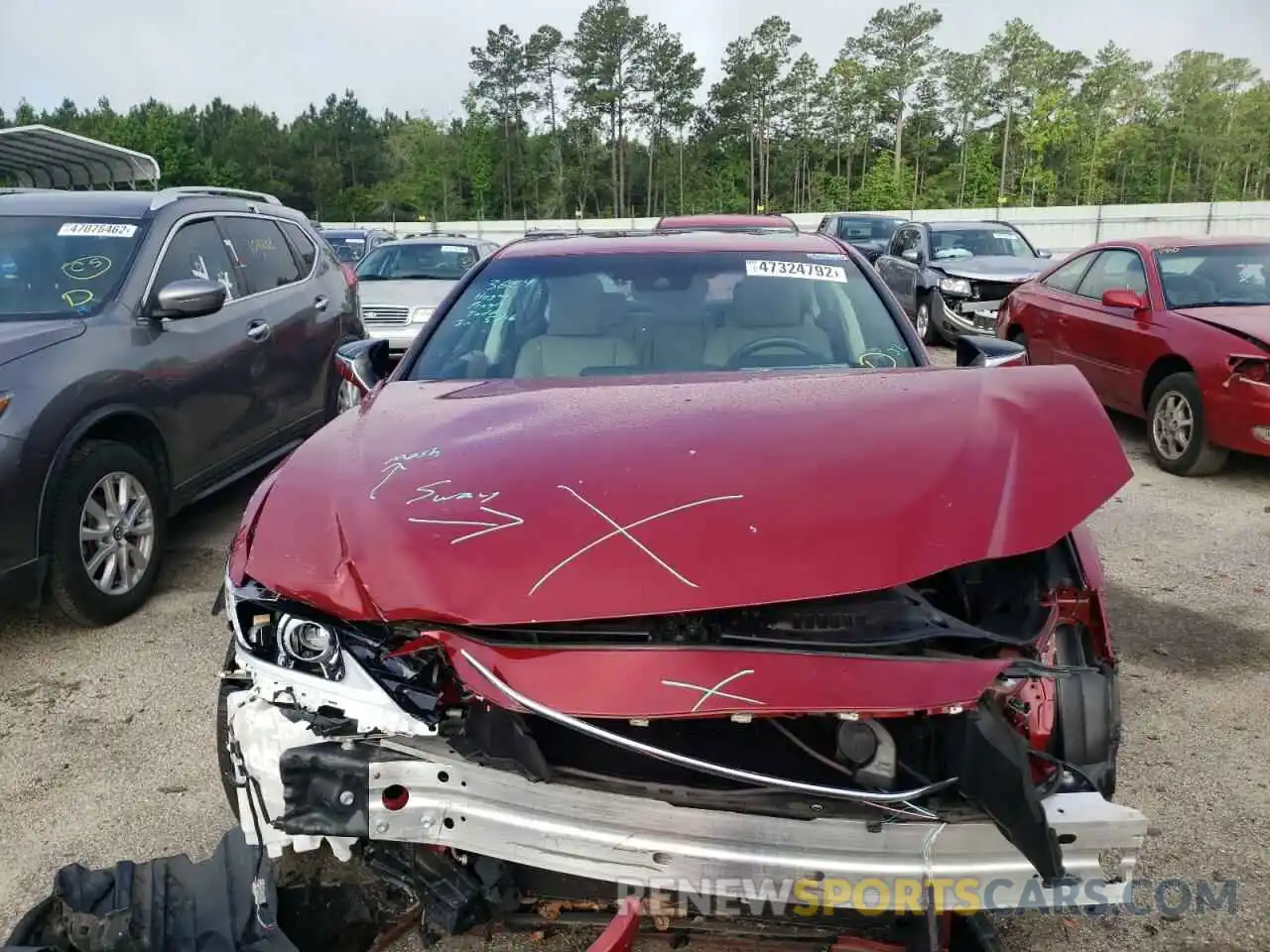 7 Photograph of a damaged car 58ADZ1B11LU060860 LEXUS ES350 2020