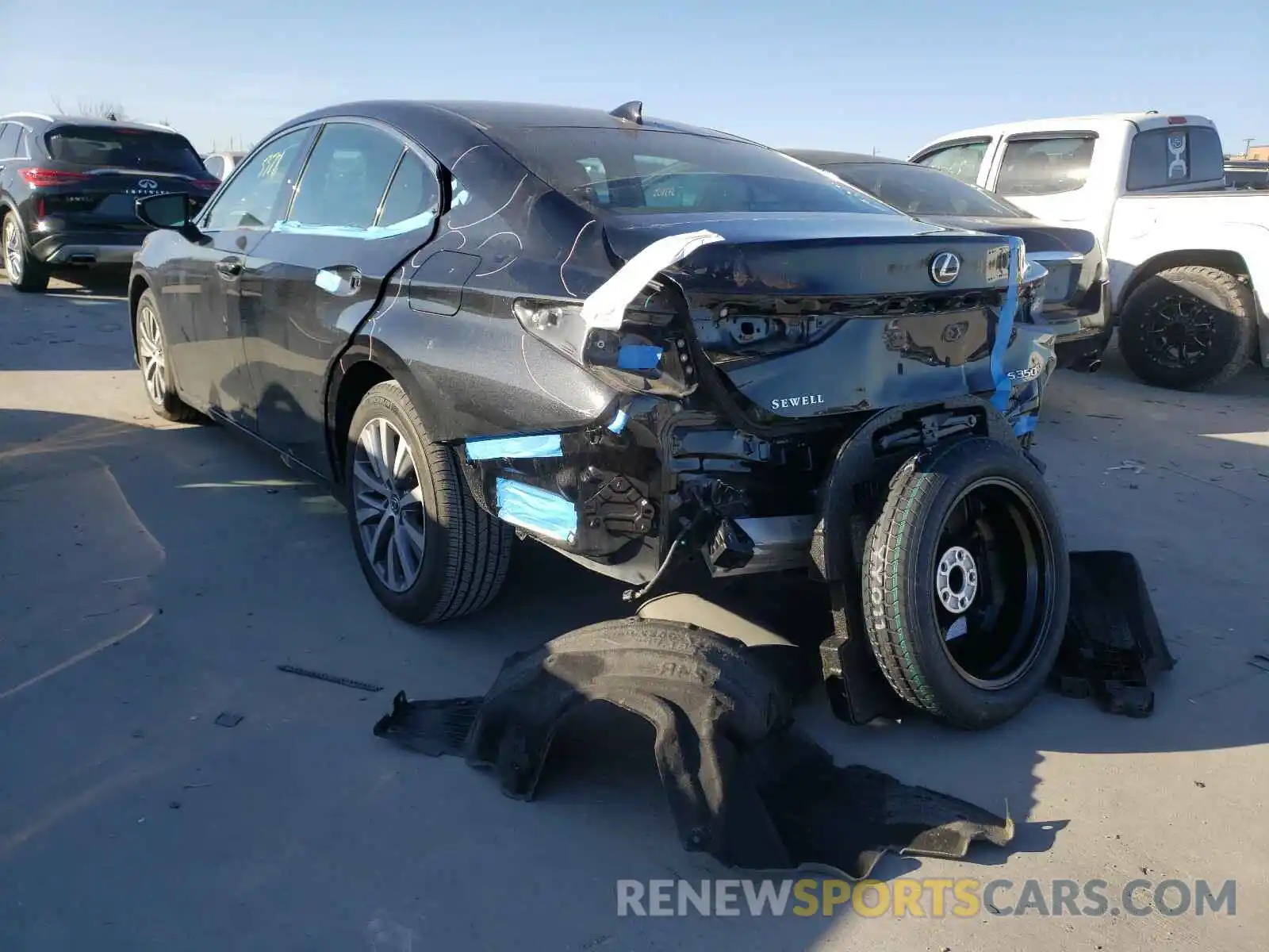 3 Photograph of a damaged car 58ADZ1B11LU061782 LEXUS ES350 2020