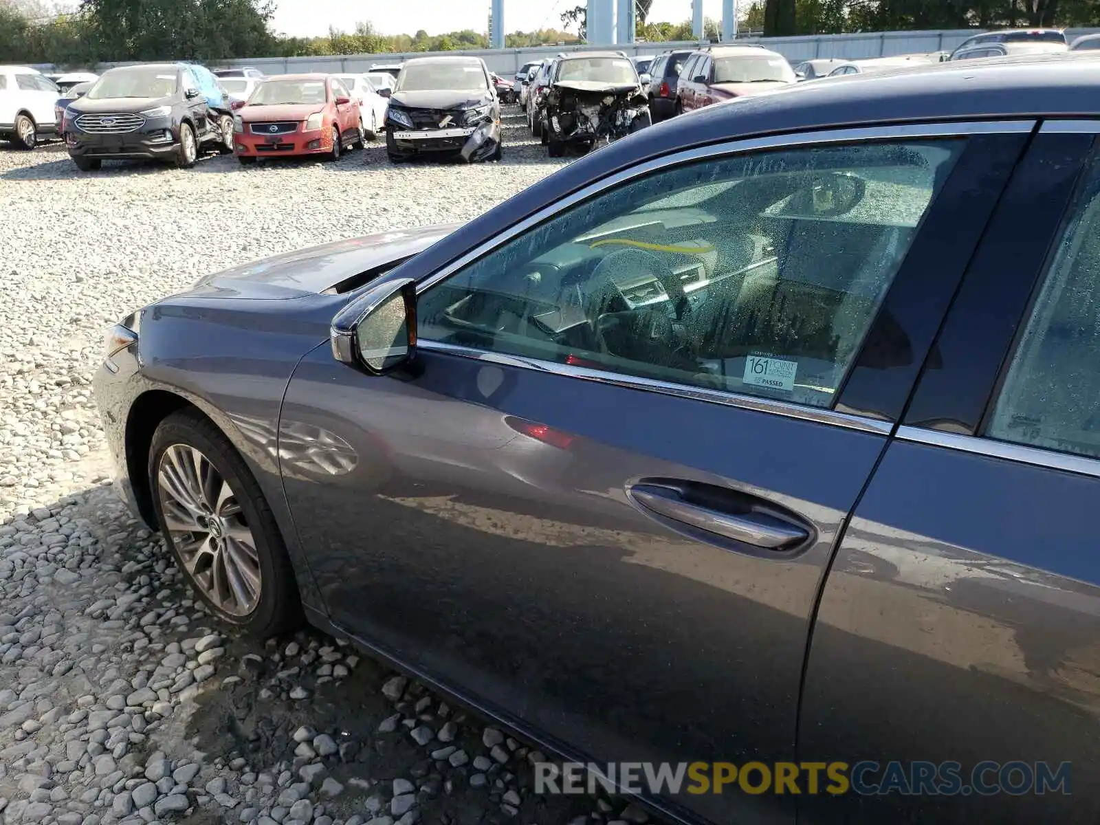 9 Photograph of a damaged car 58ADZ1B11LU064603 LEXUS ES350 2020