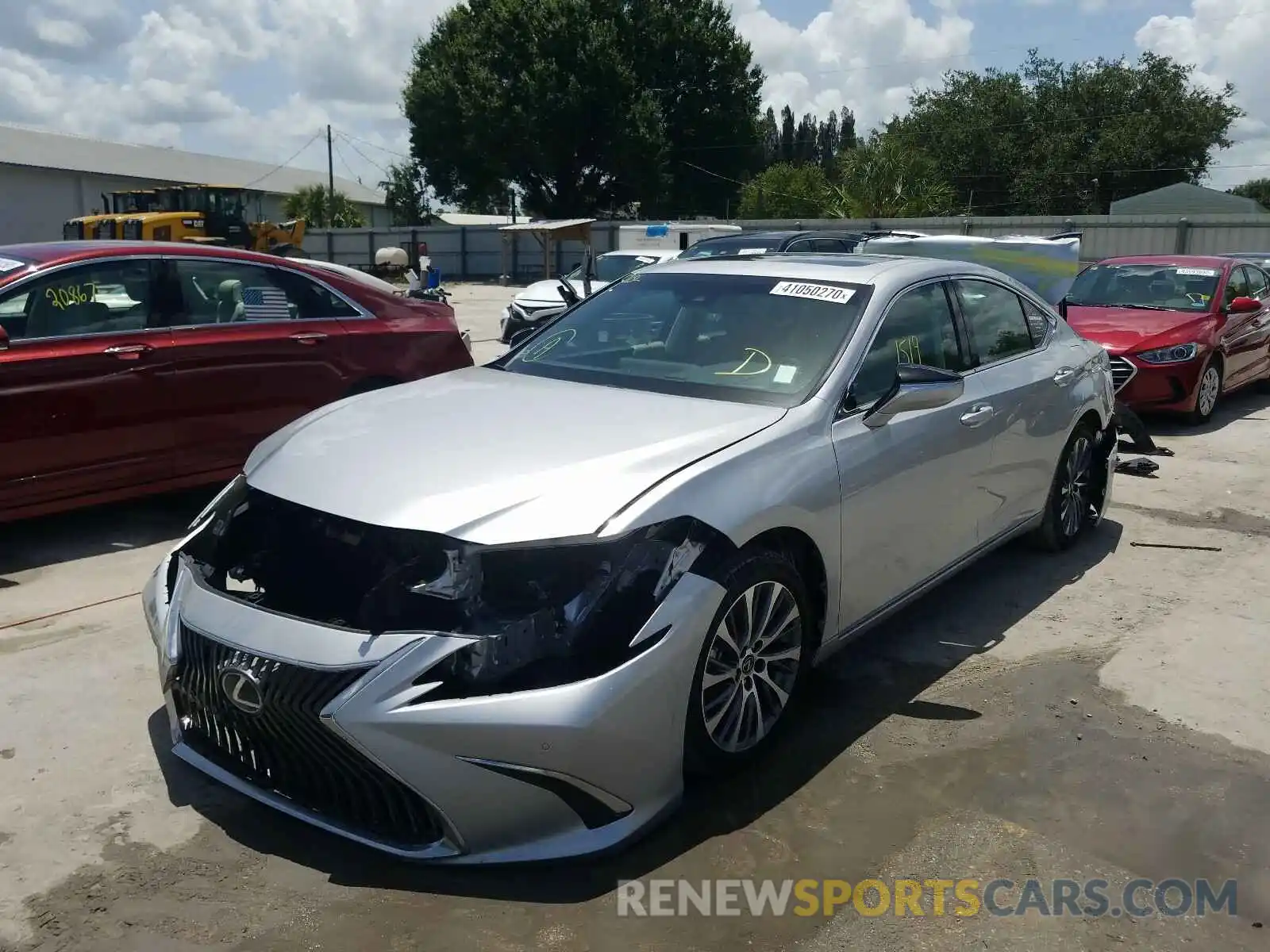 2 Photograph of a damaged car 58ADZ1B11LU066965 LEXUS ES350 2020