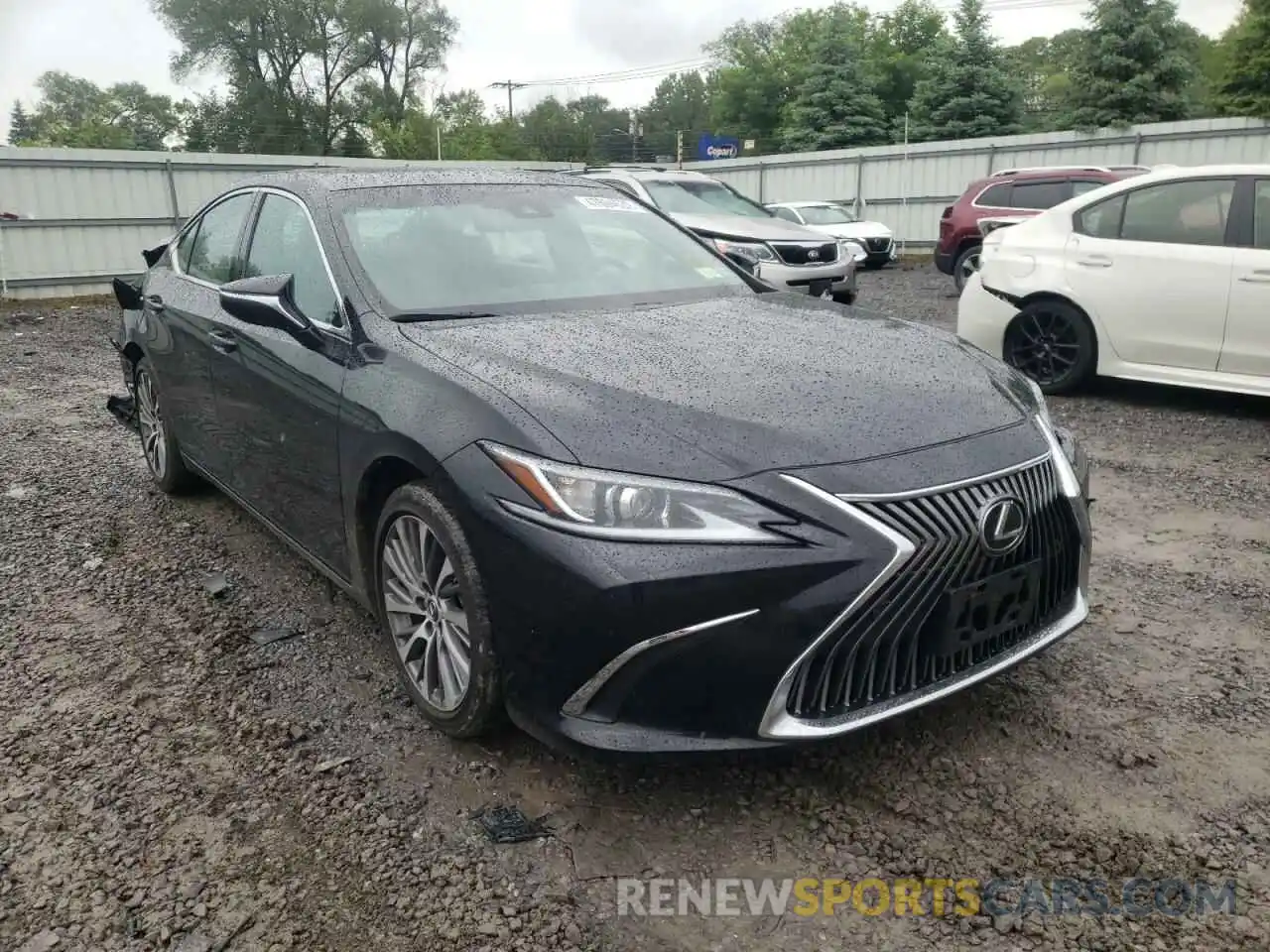 1 Photograph of a damaged car 58ADZ1B12LU053495 LEXUS ES350 2020