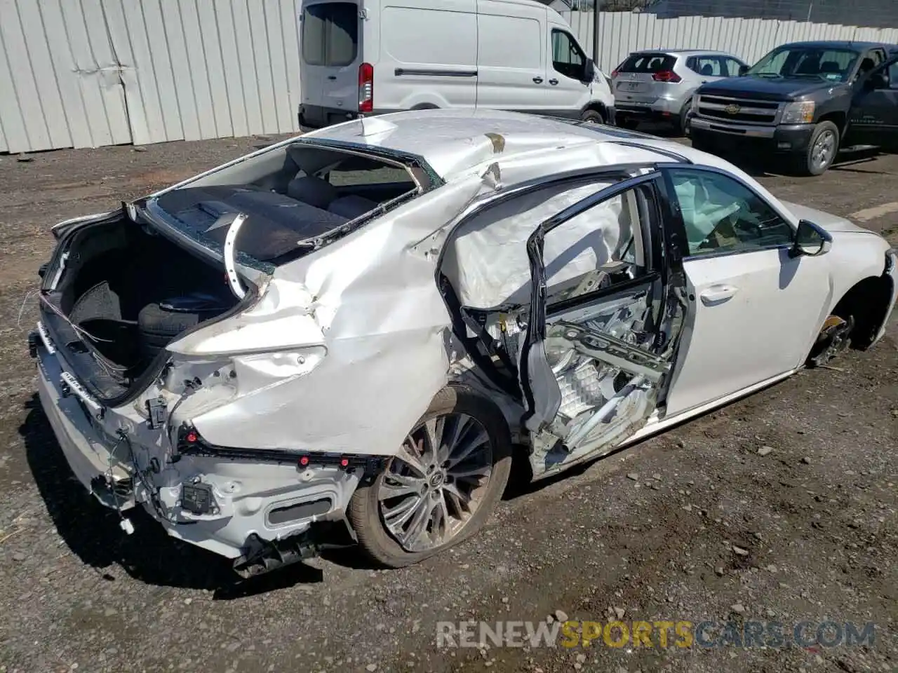 9 Photograph of a damaged car 58ADZ1B12LU056686 LEXUS ES350 2020