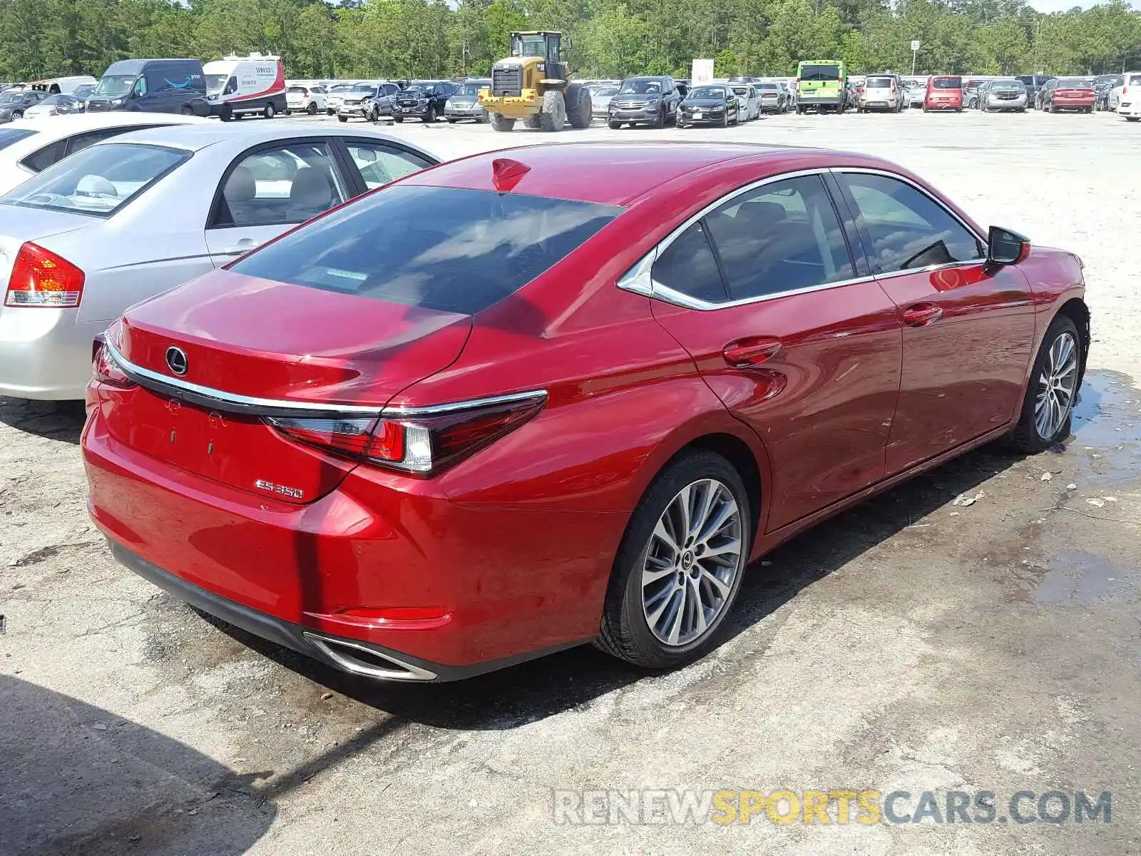 4 Photograph of a damaged car 58ADZ1B12LU080714 LEXUS ES350 2020