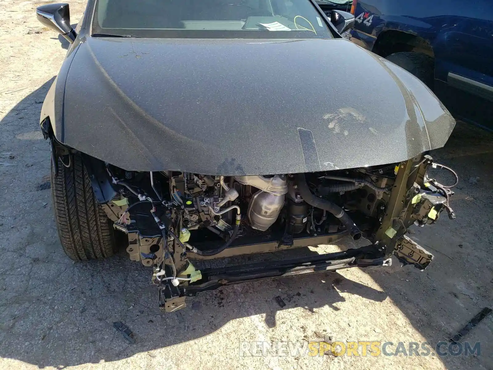 9 Photograph of a damaged car 58ADZ1B12LU080891 LEXUS ES350 2020