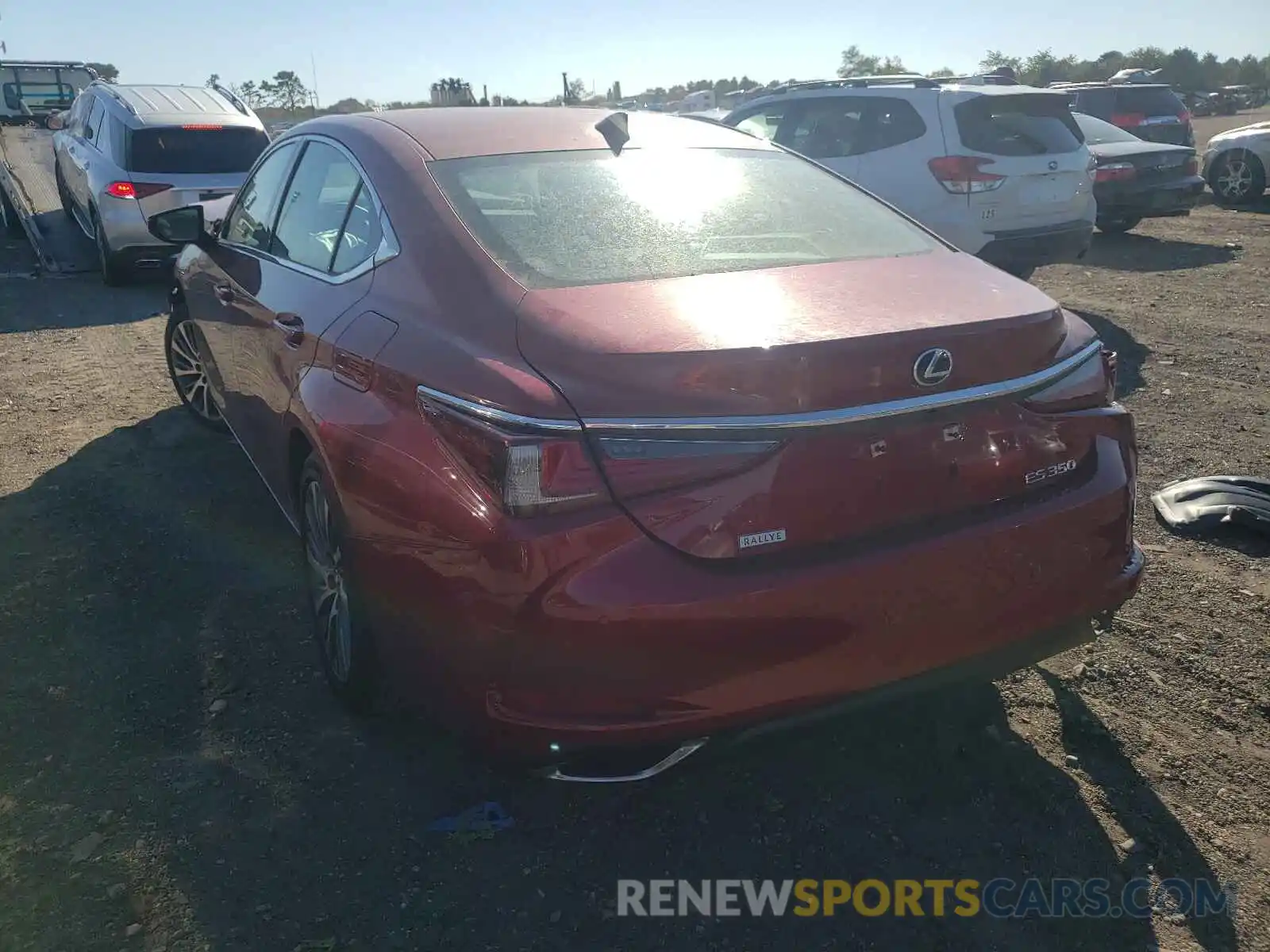 3 Photograph of a damaged car 58ADZ1B13LU057636 LEXUS ES350 2020