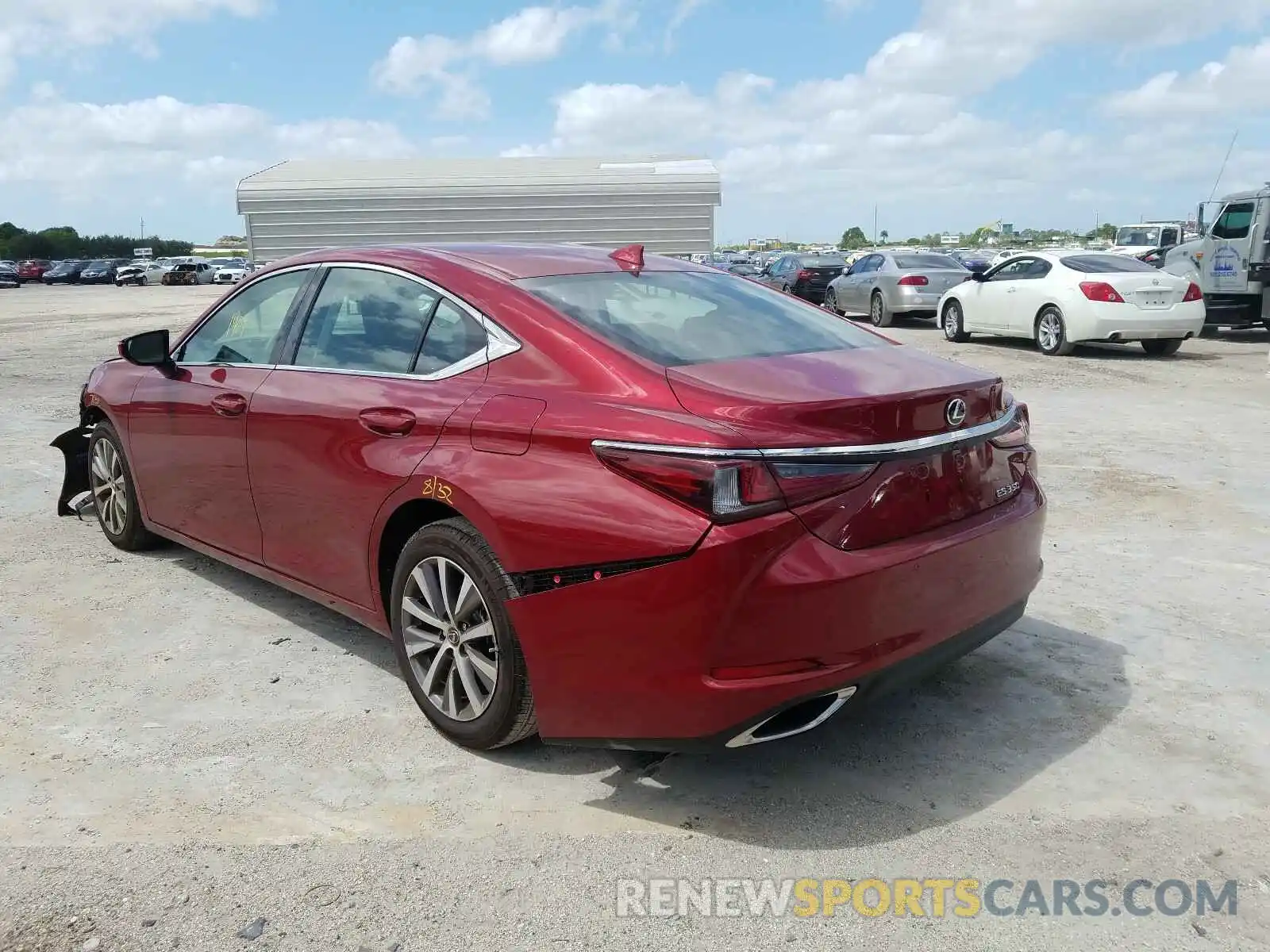 3 Photograph of a damaged car 58ADZ1B13LU059161 LEXUS ES350 2020