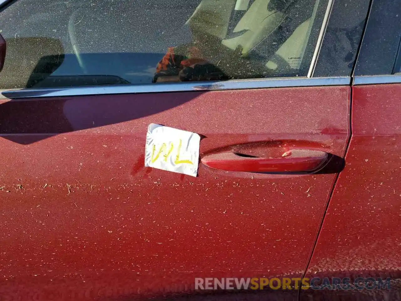 9 Photograph of a damaged car 58ADZ1B13LU062447 LEXUS ES350 2020