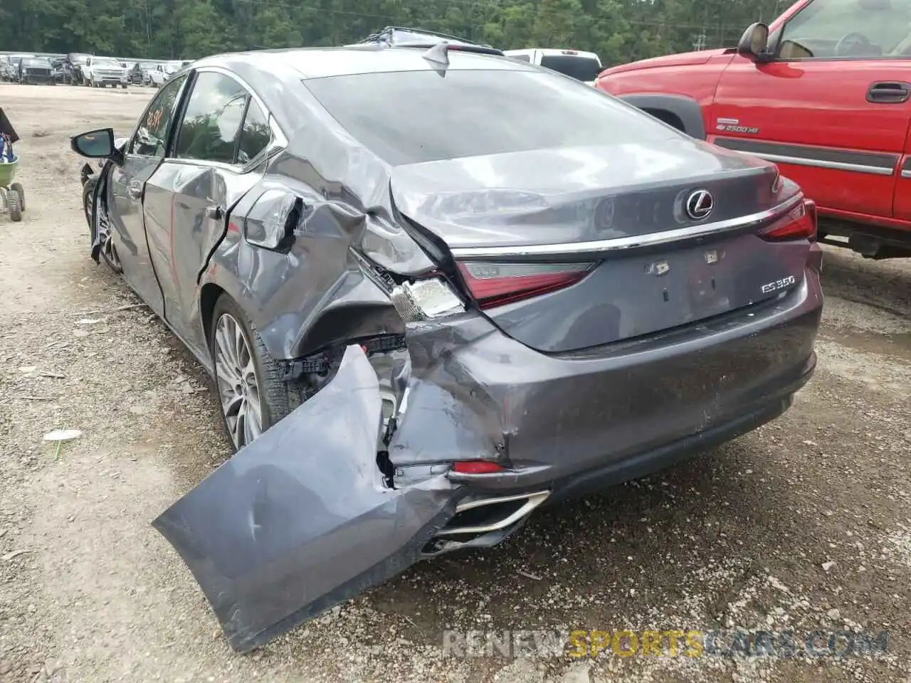 3 Photograph of a damaged car 58ADZ1B13LU065851 LEXUS ES350 2020