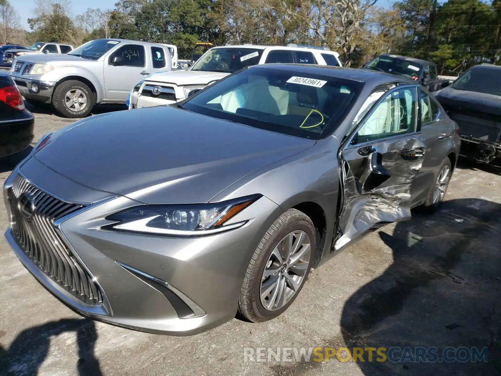 2 Photograph of a damaged car 58ADZ1B13LU070984 LEXUS ES350 2020