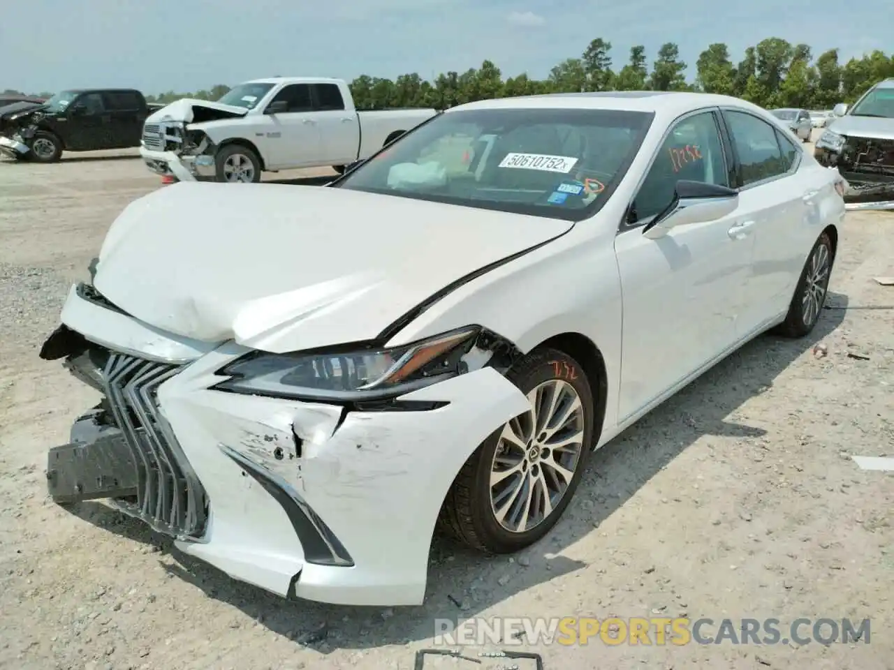 2 Photograph of a damaged car 58ADZ1B13LU080074 LEXUS ES350 2020