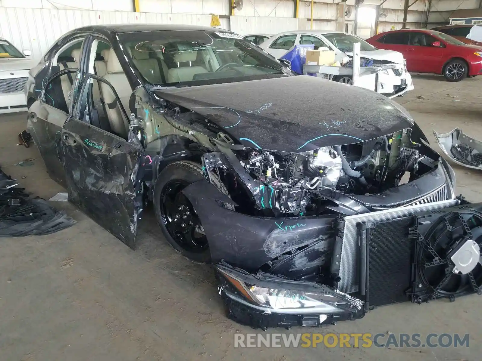 1 Photograph of a damaged car 58ADZ1B14LU061551 LEXUS ES350 2020