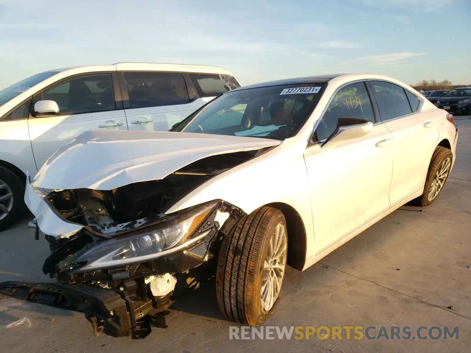 2 Photograph of a damaged car 58ADZ1B14LU065969 LEXUS ES350 2020