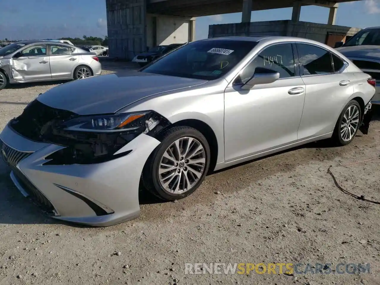 2 Photograph of a damaged car 58ADZ1B14LU070105 LEXUS ES350 2020