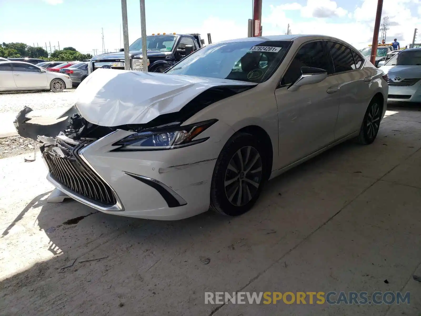 2 Photograph of a damaged car 58ADZ1B15LU068153 LEXUS ES350 2020