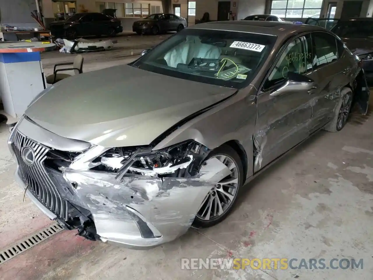 2 Photograph of a damaged car 58ADZ1B15LU072400 LEXUS ES350 2020