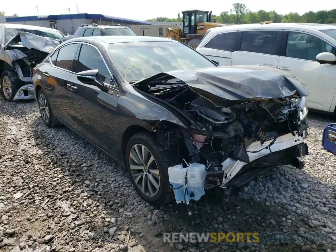 1 Photograph of a damaged car 58ADZ1B15LU078097 LEXUS ES350 2020