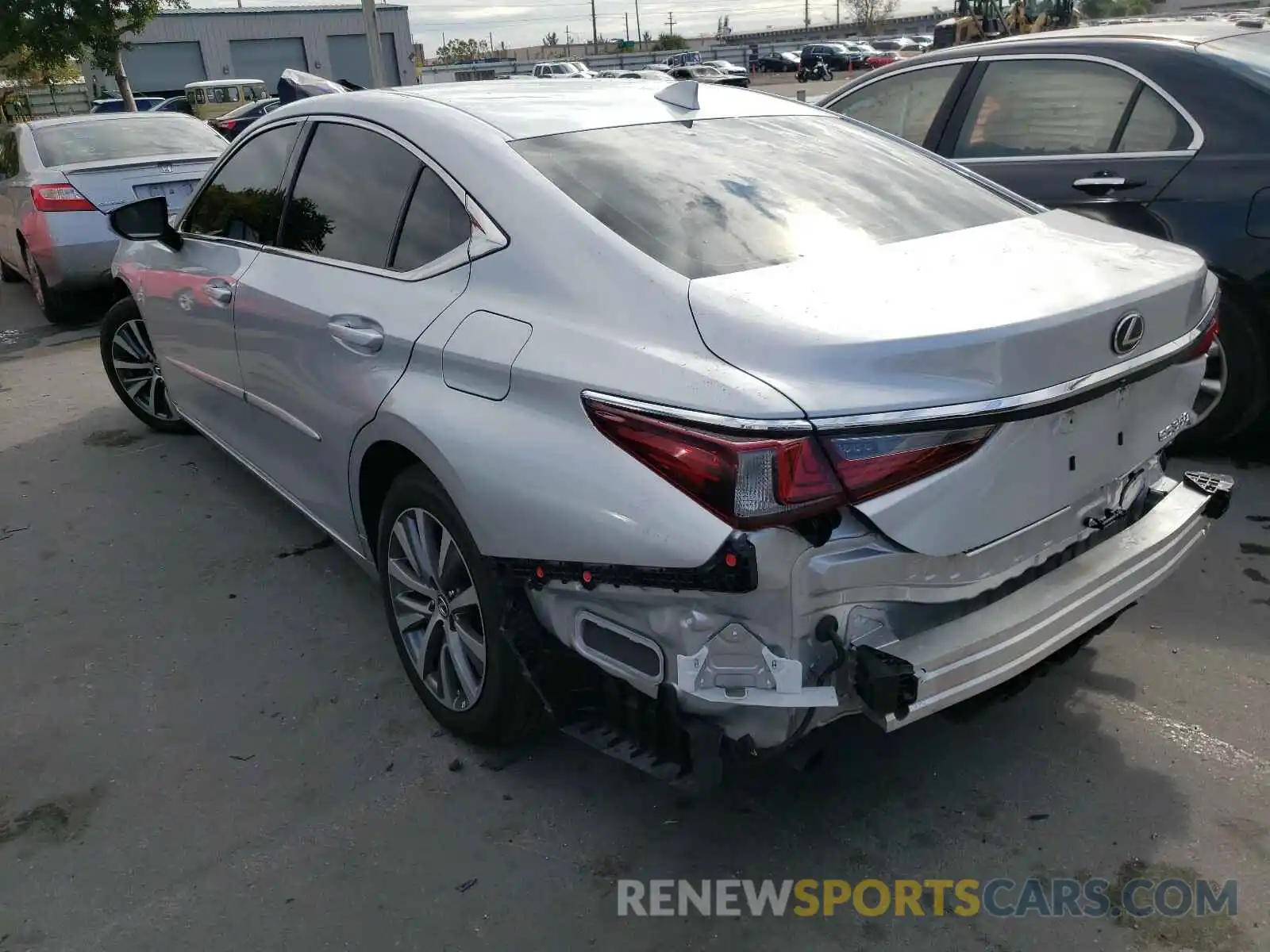 3 Photograph of a damaged car 58ADZ1B15LU078505 LEXUS ES350 2020