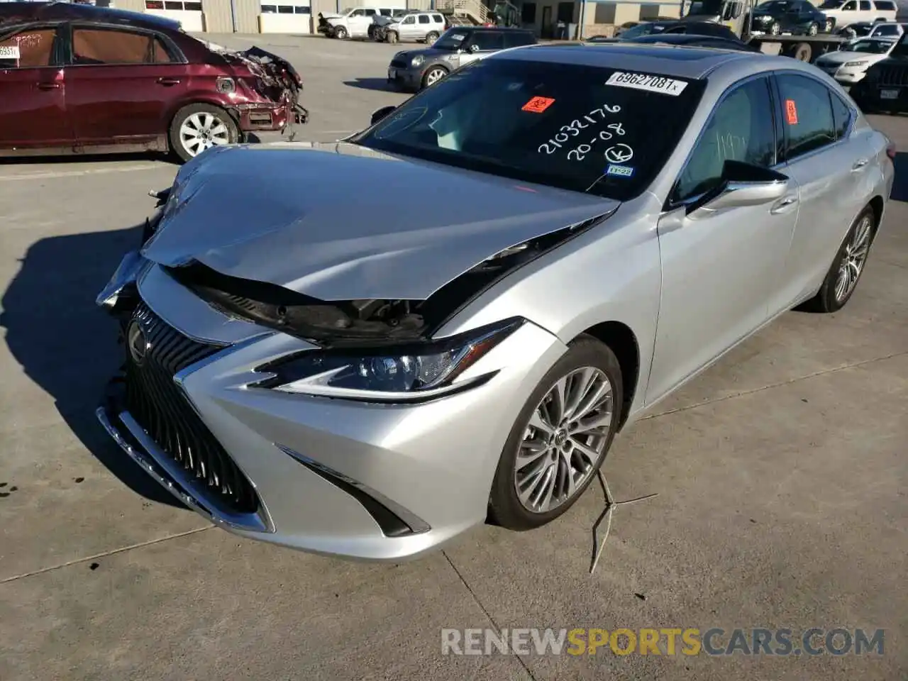 2 Photograph of a damaged car 58ADZ1B16LU052897 LEXUS ES350 2020