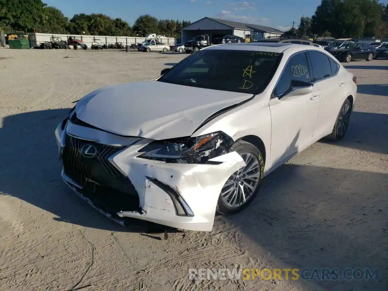 2 Photograph of a damaged car 58ADZ1B16LU056609 LEXUS ES350 2020