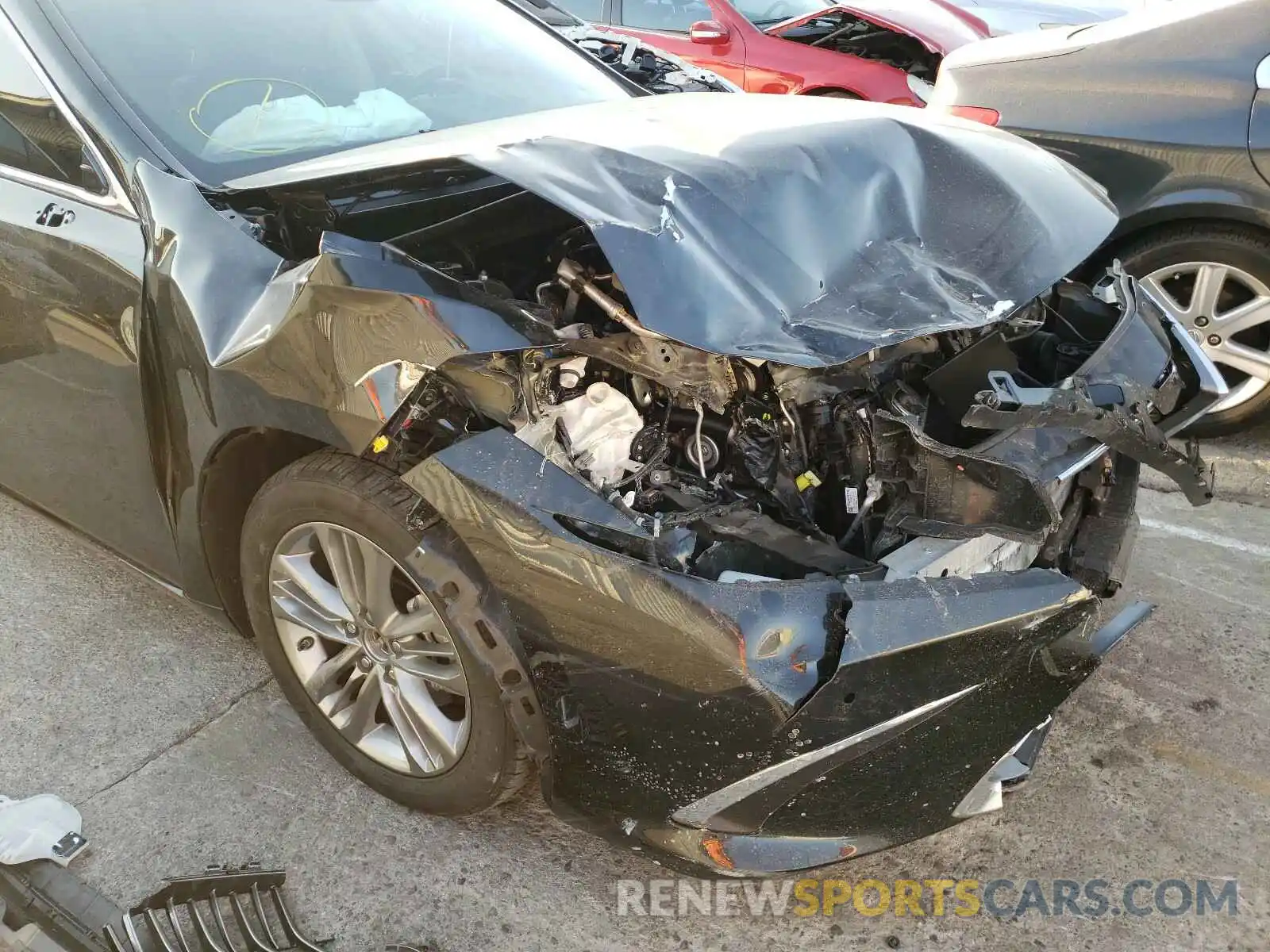 9 Photograph of a damaged car 58ADZ1B16LU058988 LEXUS ES350 2020