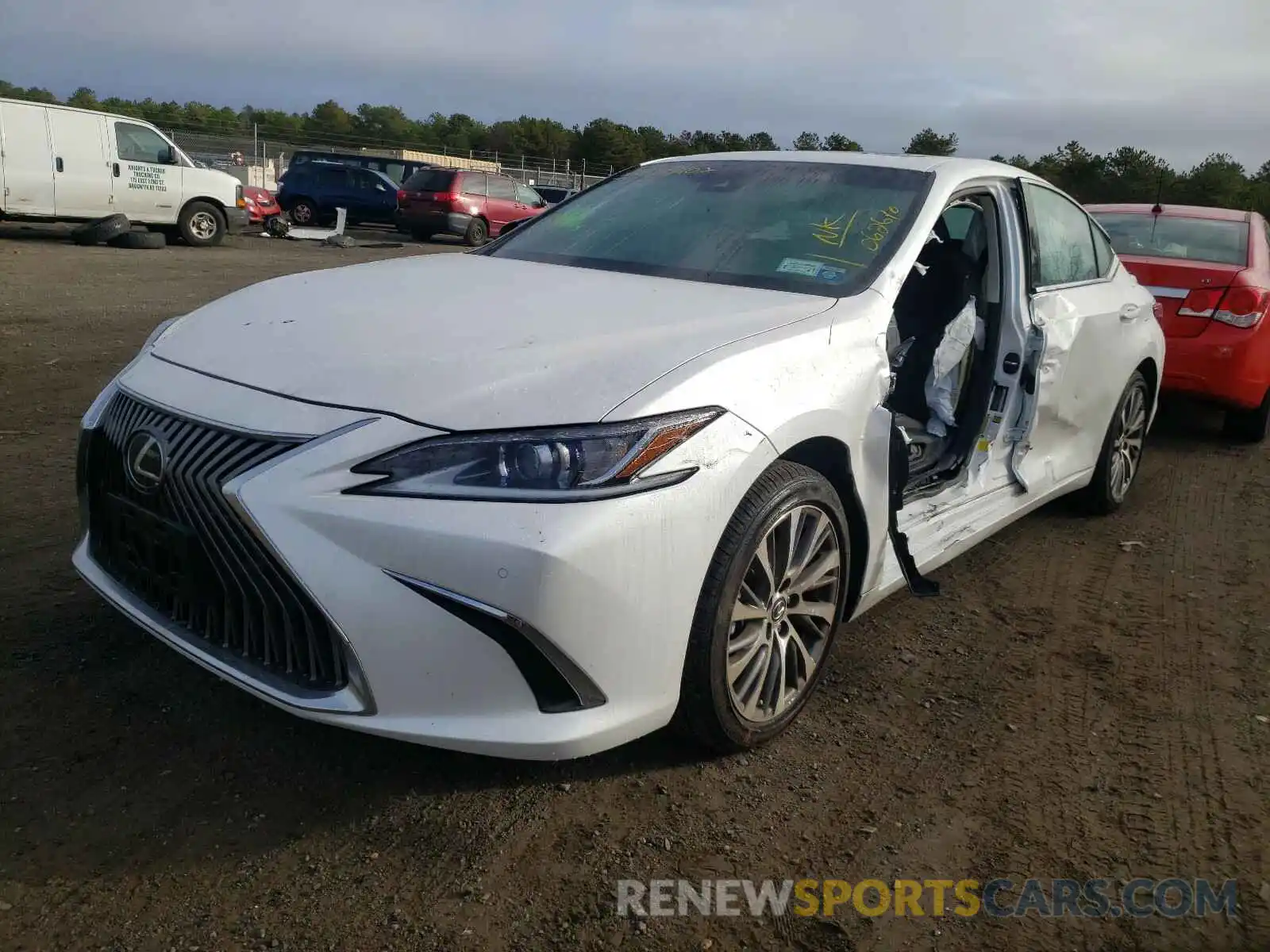 2 Photograph of a damaged car 58ADZ1B16LU062670 LEXUS ES350 2020