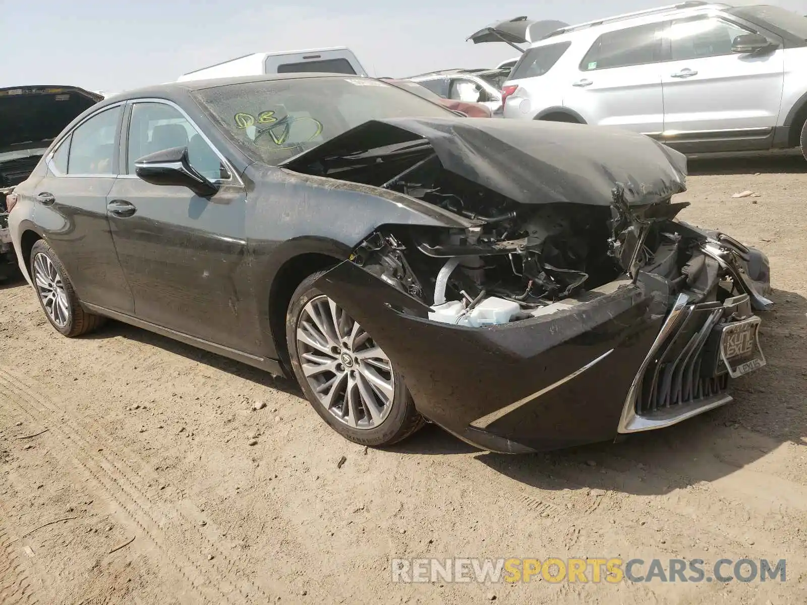 1 Photograph of a damaged car 58ADZ1B16LU065455 LEXUS ES350 2020