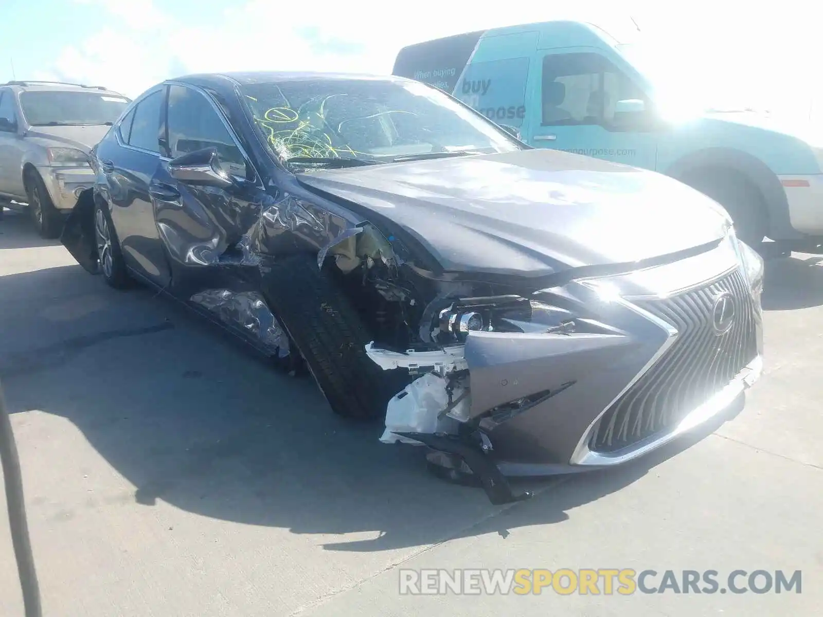 1 Photograph of a damaged car 58ADZ1B16LU068596 LEXUS ES350 2020