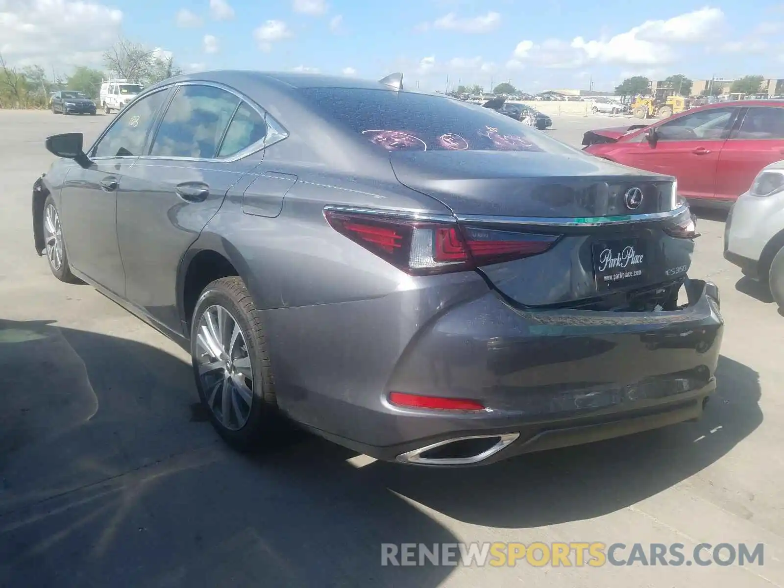 3 Photograph of a damaged car 58ADZ1B16LU068596 LEXUS ES350 2020