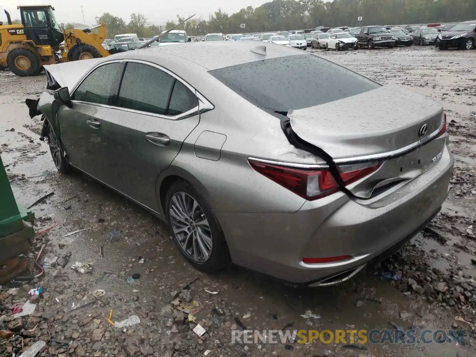 3 Photograph of a damaged car 58ADZ1B16LU074303 LEXUS ES350 2020