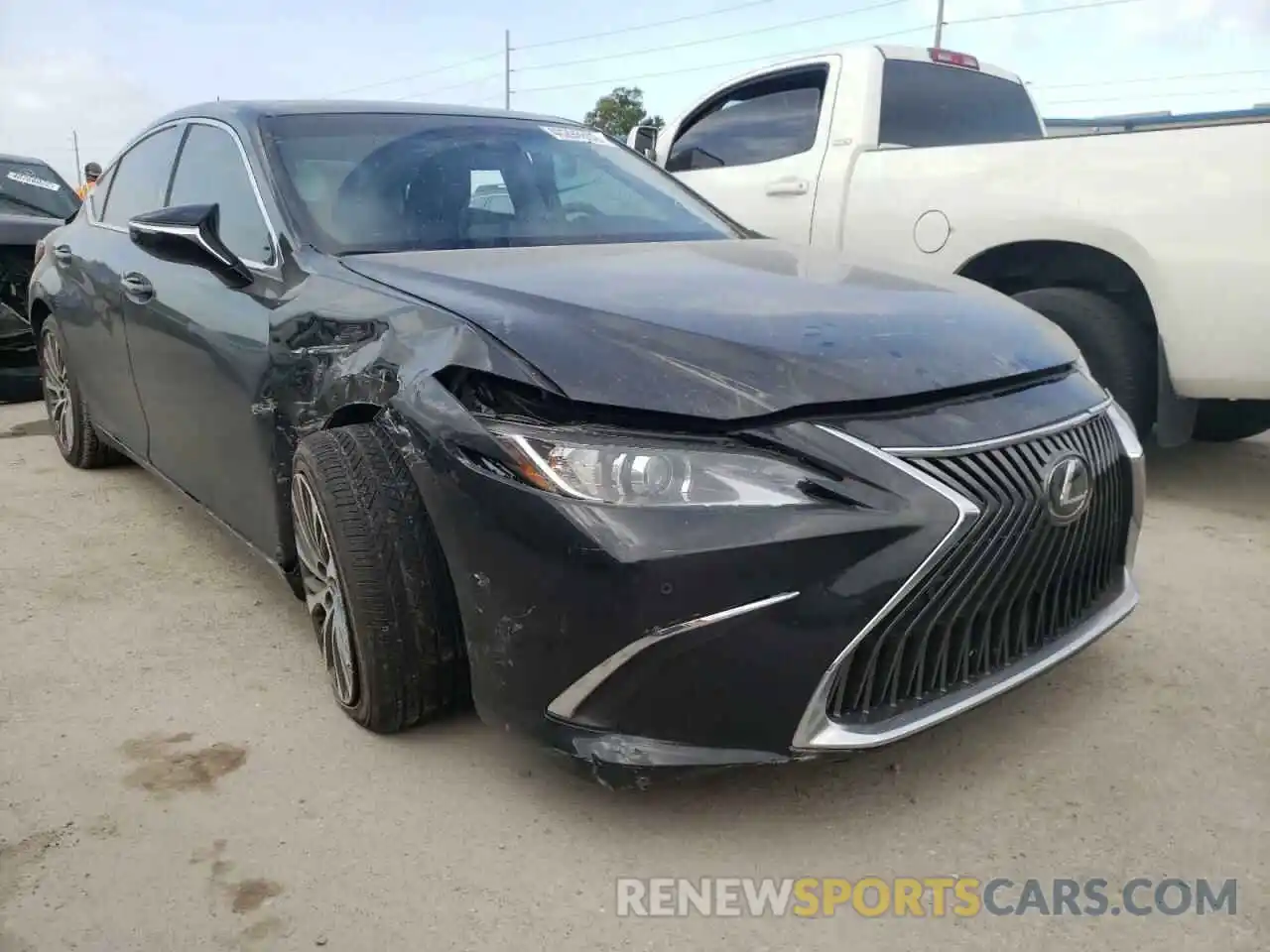 1 Photograph of a damaged car 58ADZ1B16LU081204 LEXUS ES350 2020