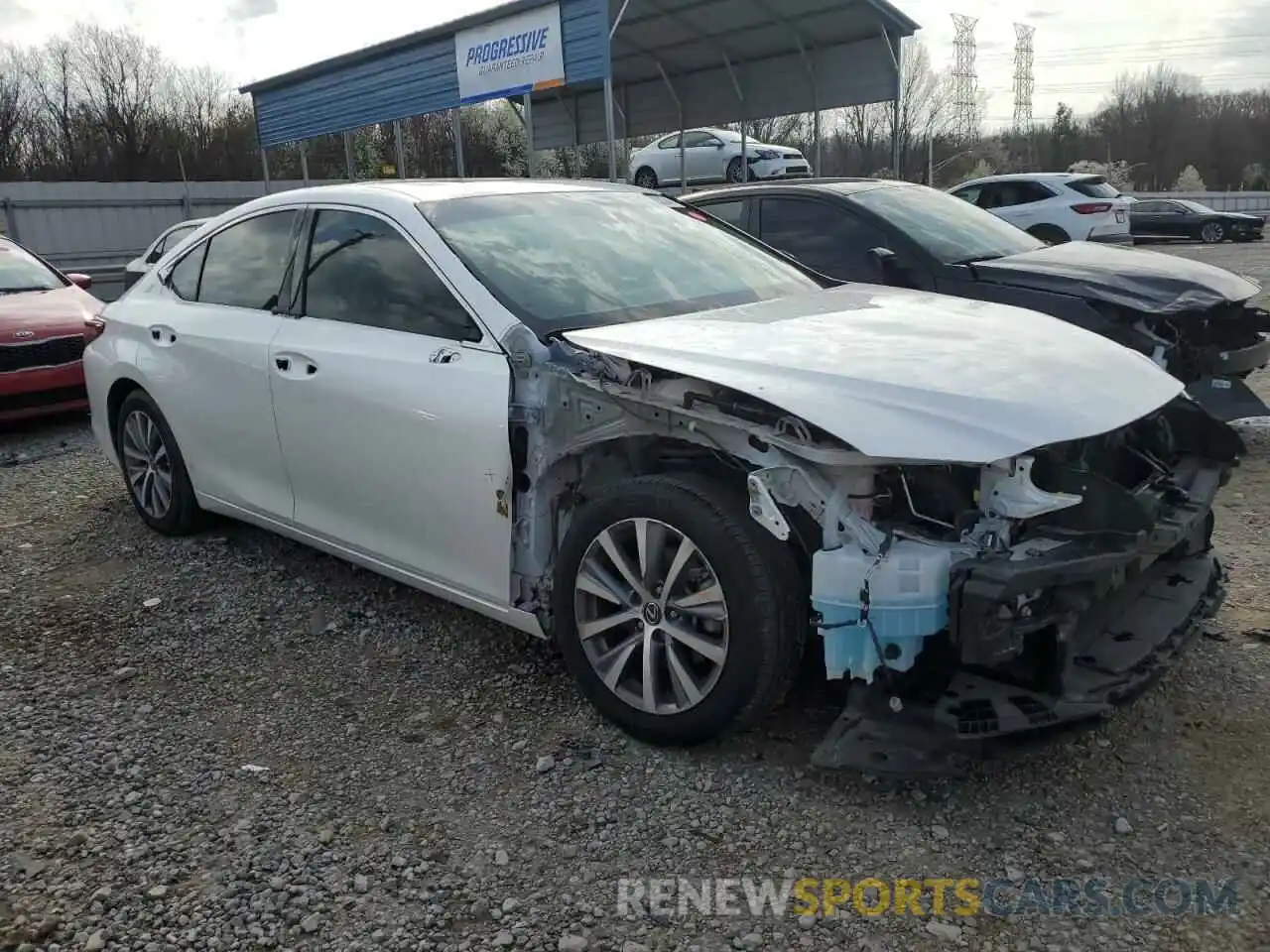 4 Photograph of a damaged car 58ADZ1B17LU063942 LEXUS ES350 2020