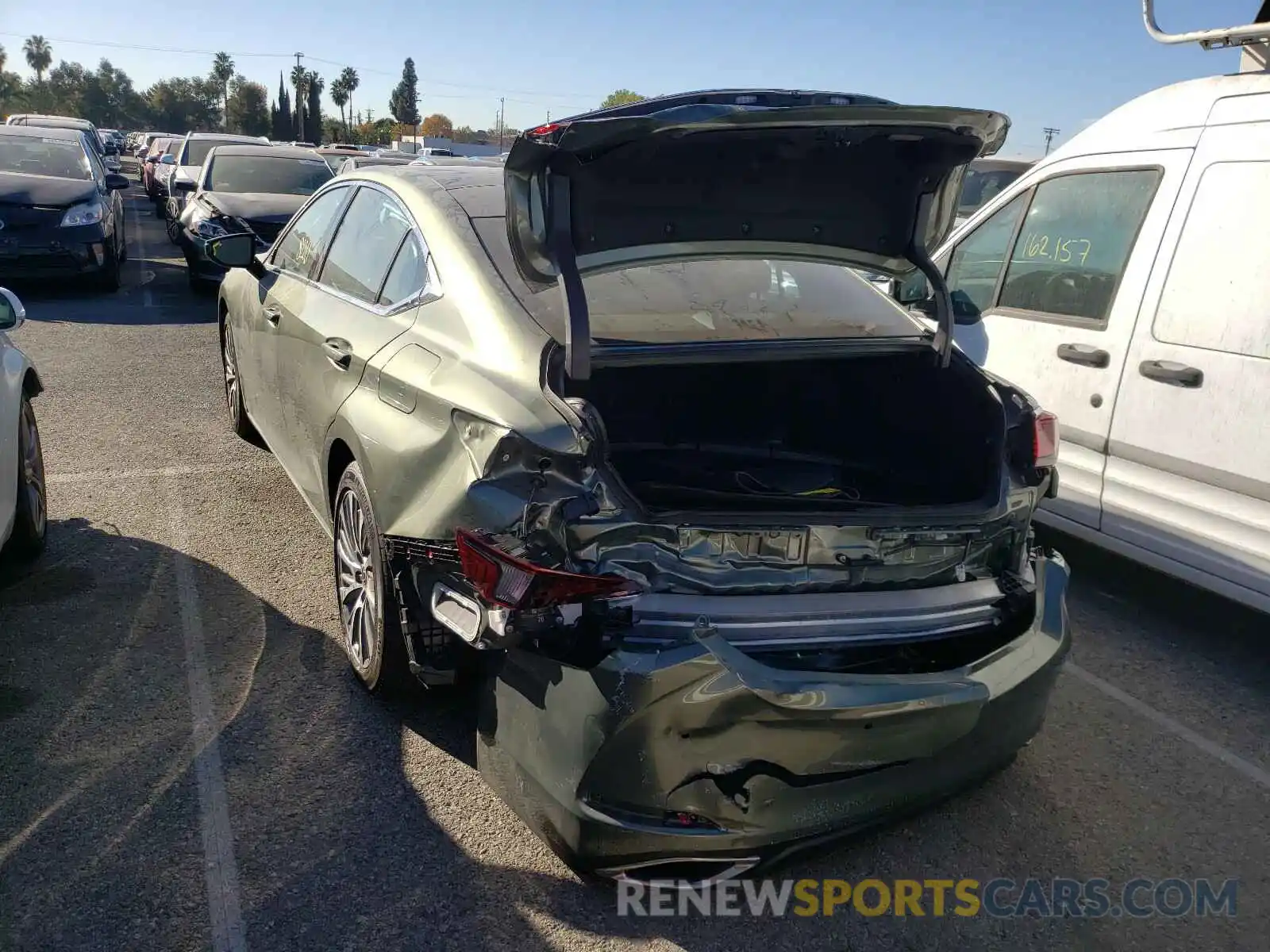 3 Photograph of a damaged car 58ADZ1B17LU075363 LEXUS ES350 2020