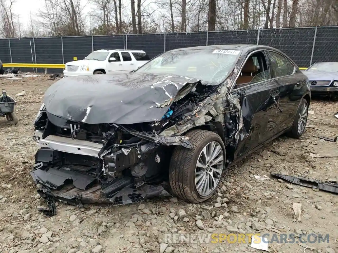 2 Photograph of a damaged car 58ADZ1B18LU053405 LEXUS ES350 2020