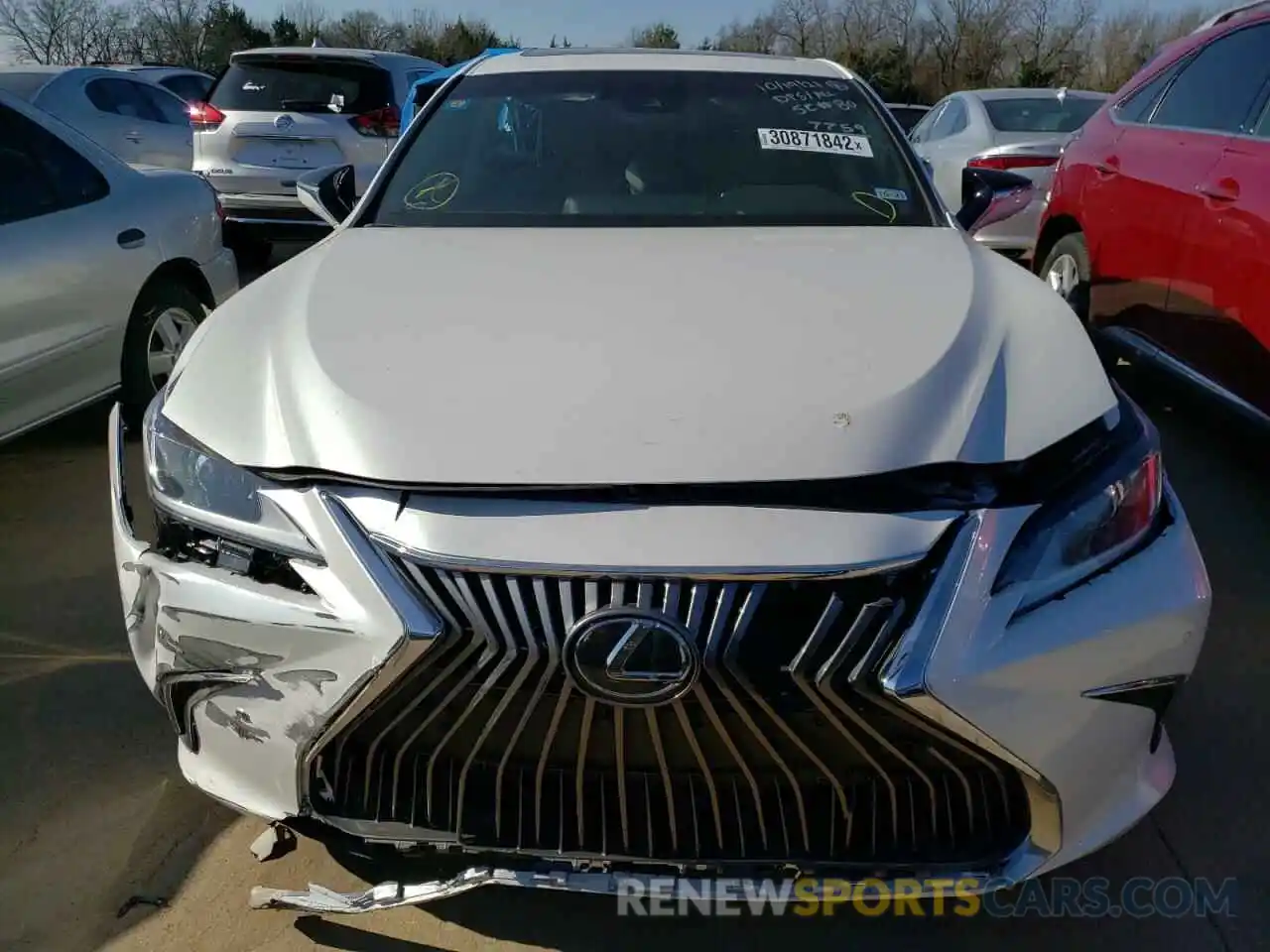 7 Photograph of a damaged car 58ADZ1B18LU057759 LEXUS ES350 2020