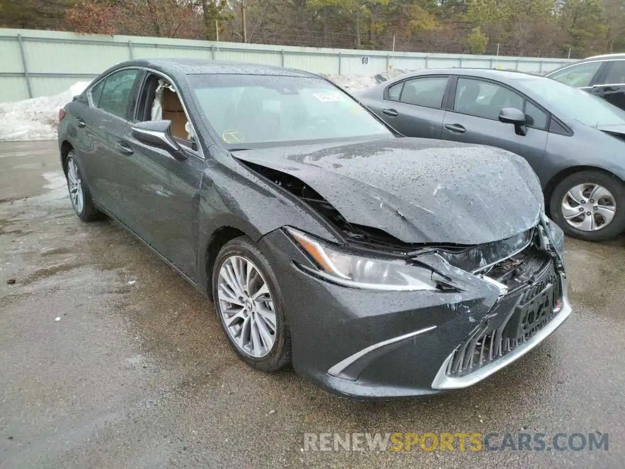 1 Photograph of a damaged car 58ADZ1B18LU066865 LEXUS ES350 2020