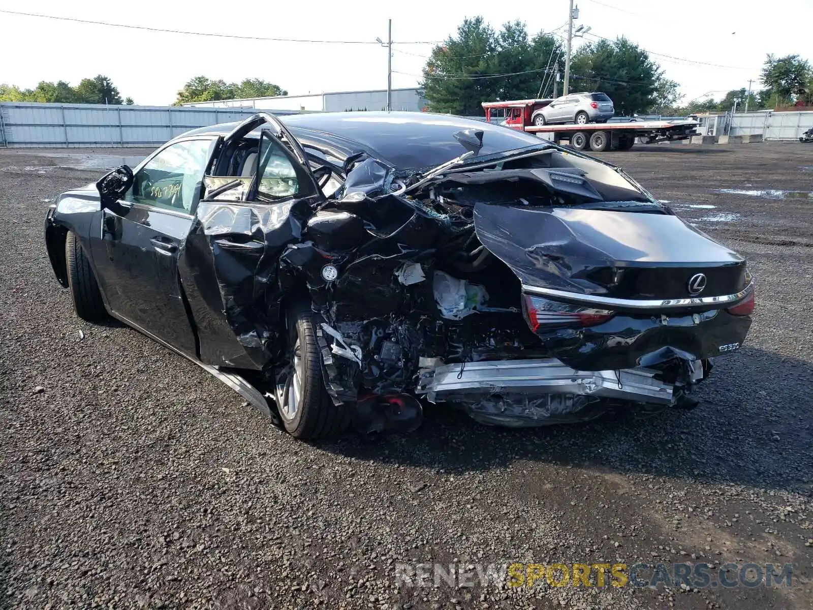 3 Photograph of a damaged car 58ADZ1B18LU071516 LEXUS ES350 2020