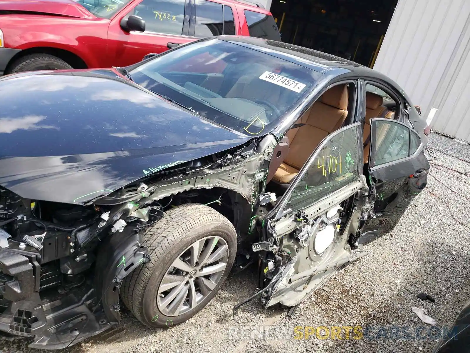 9 Photograph of a damaged car 58ADZ1B18LU074688 LEXUS ES350 2020