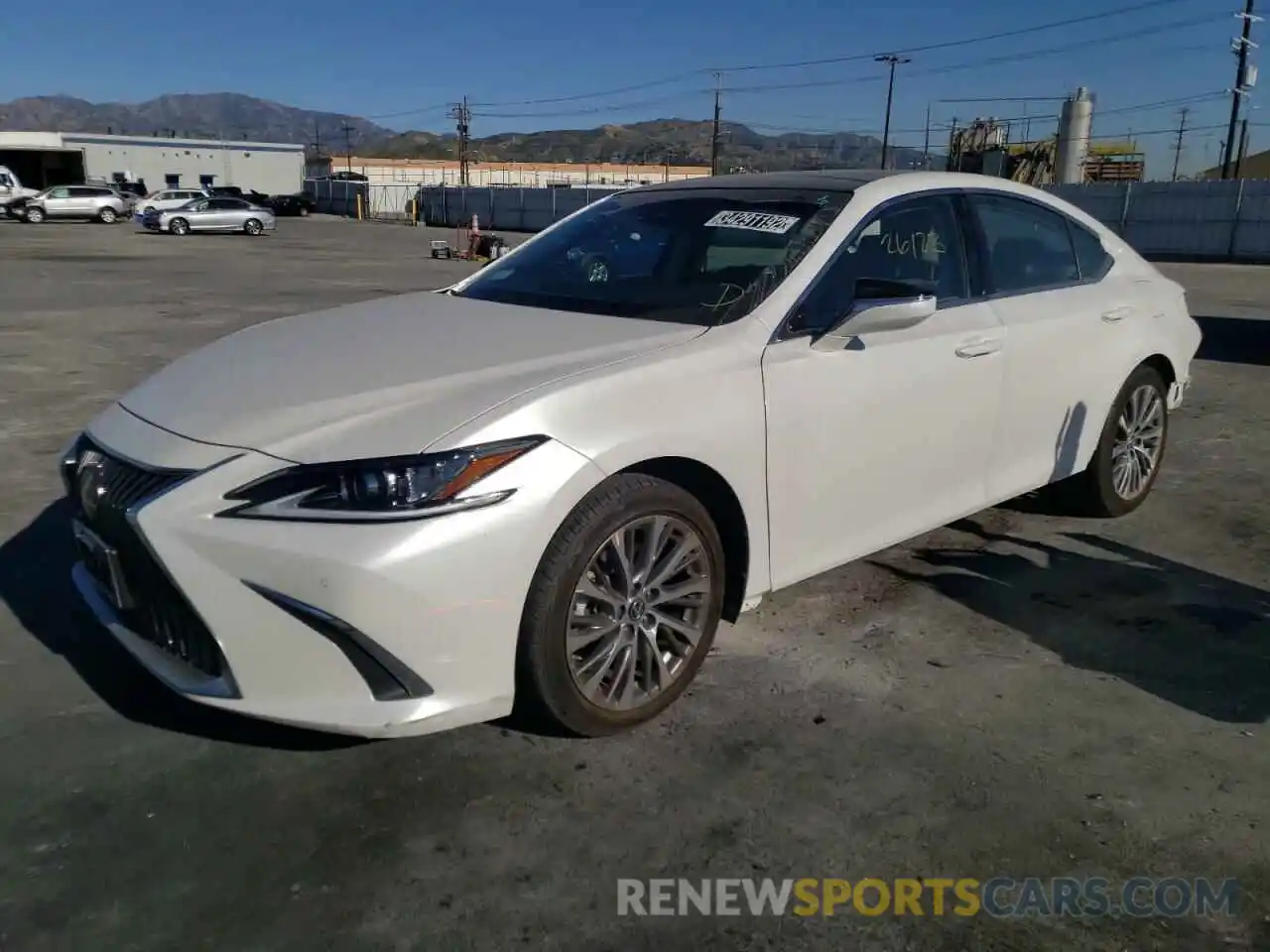 2 Photograph of a damaged car 58ADZ1B18LU075842 LEXUS ES350 2020