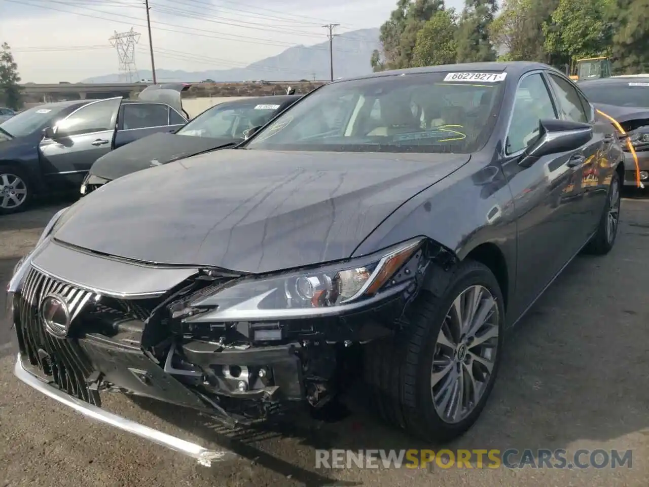 2 Photograph of a damaged car 58ADZ1B18LU080331 LEXUS ES350 2020