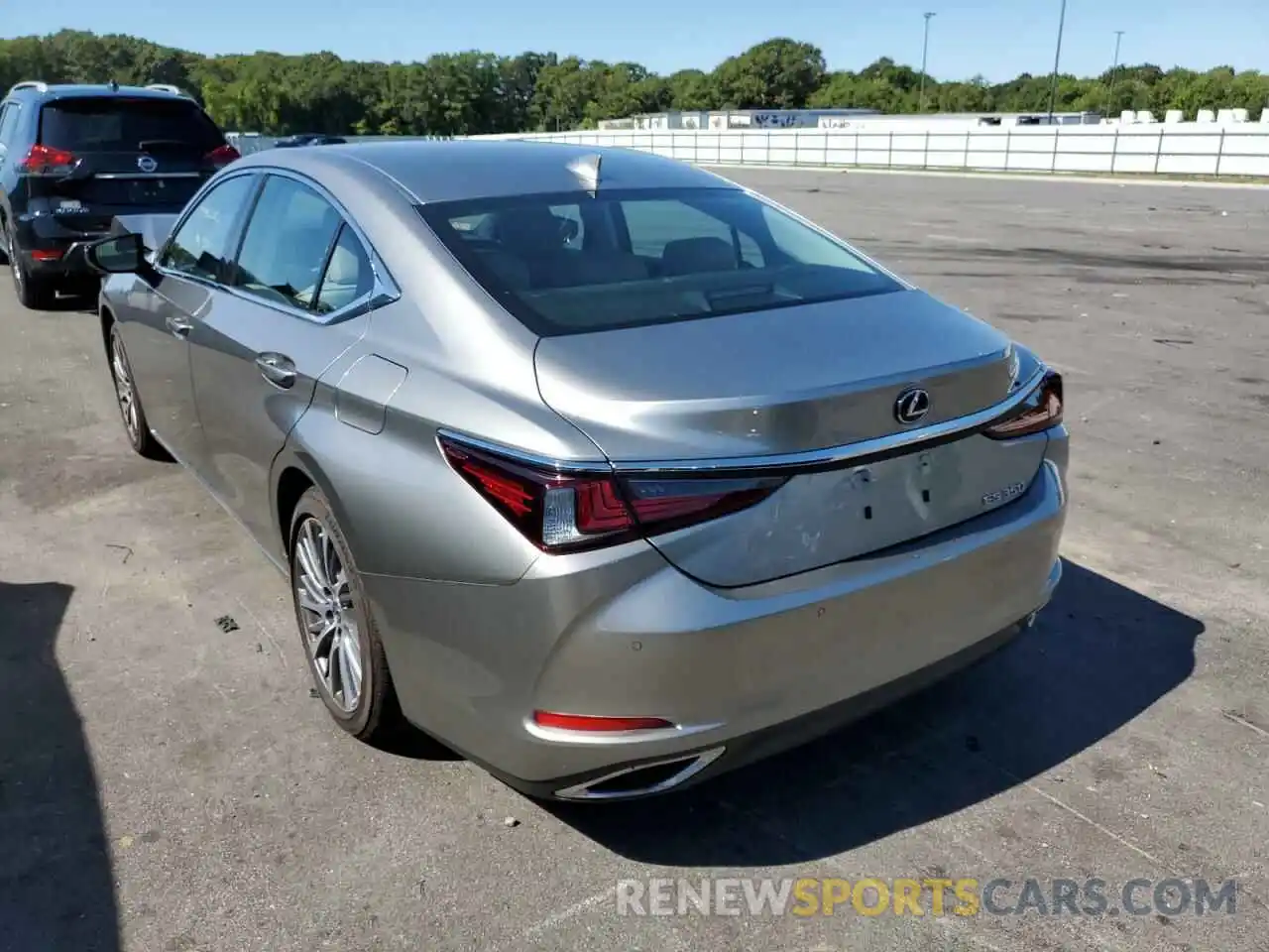 3 Photograph of a damaged car 58ADZ1B19LU053834 LEXUS ES350 2020