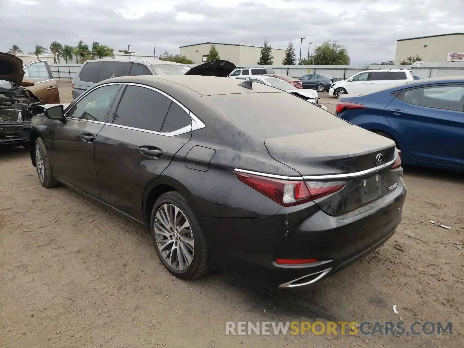 3 Photograph of a damaged car 58ADZ1B19LU056040 LEXUS ES350 2020