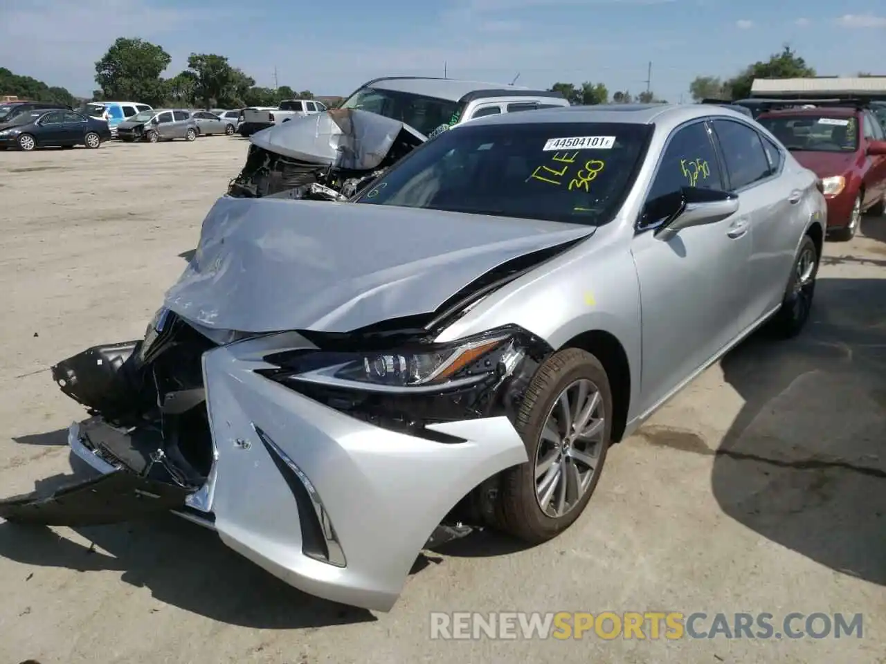 2 Photograph of a damaged car 58ADZ1B19LU061044 LEXUS ES350 2020