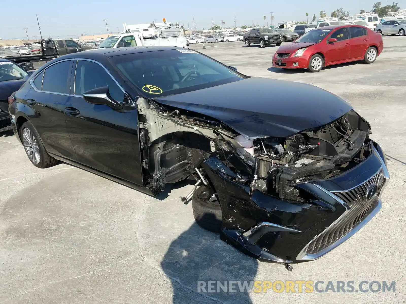 1 Photograph of a damaged car 58ADZ1B19LU067281 LEXUS ES350 2020