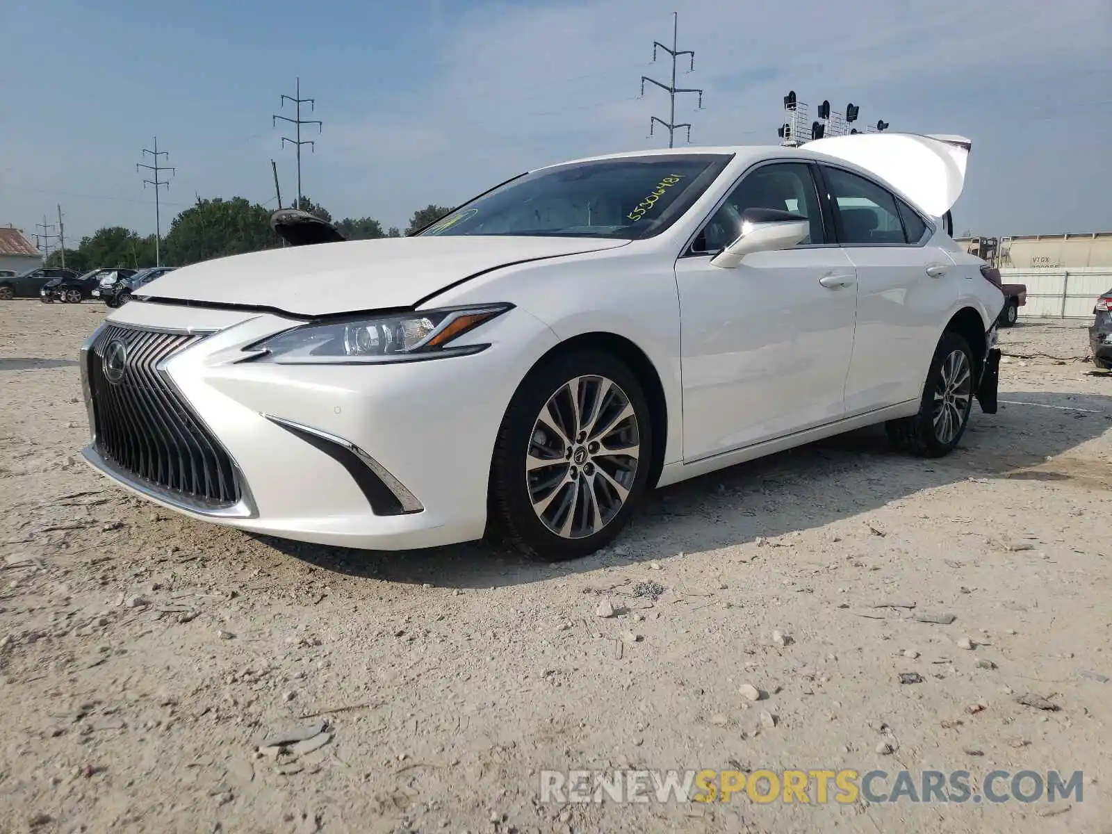 2 Photograph of a damaged car 58ADZ1B19LU072562 LEXUS ES350 2020