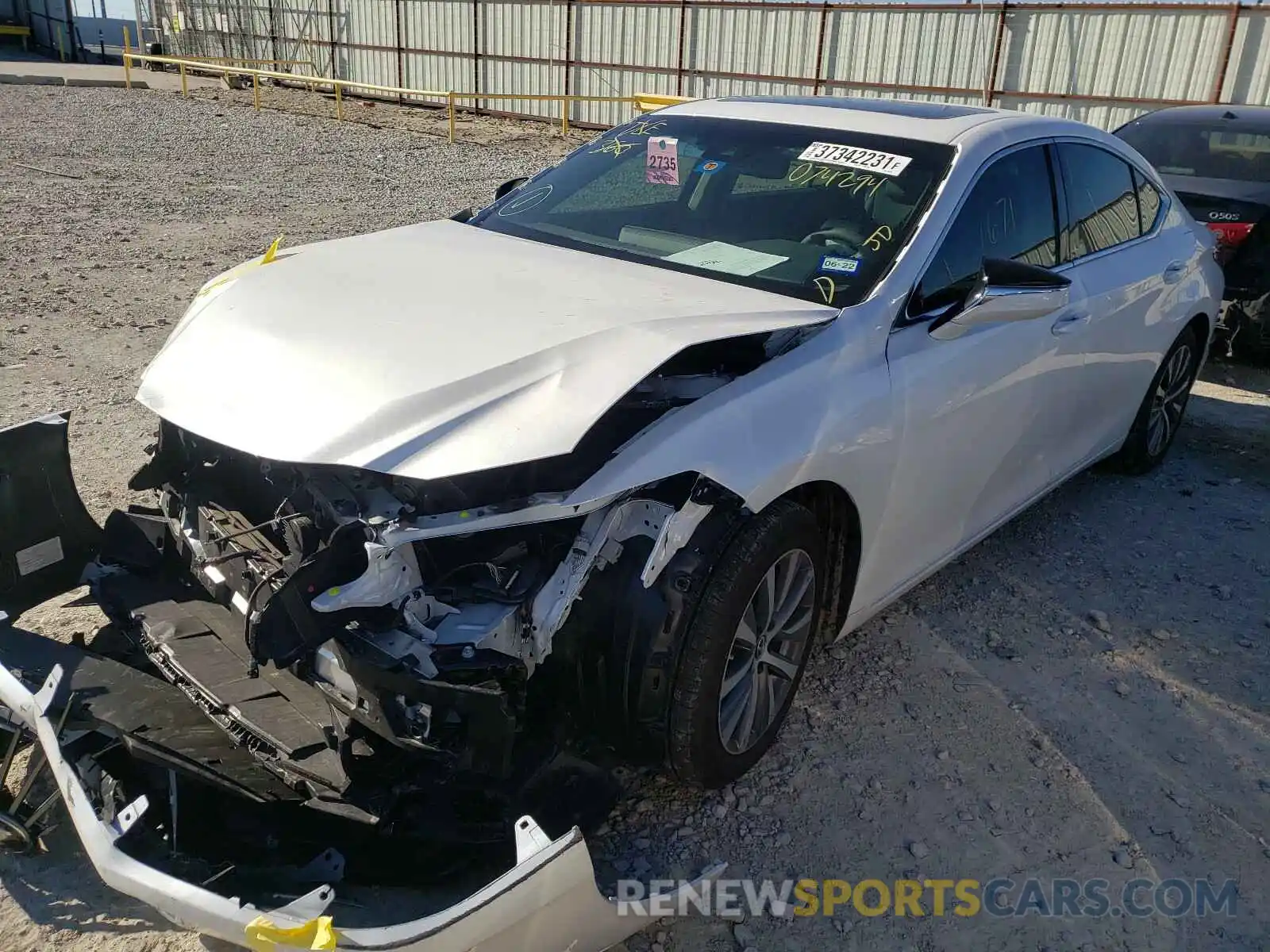 2 Photograph of a damaged car 58ADZ1B19LU074294 LEXUS ES350 2020